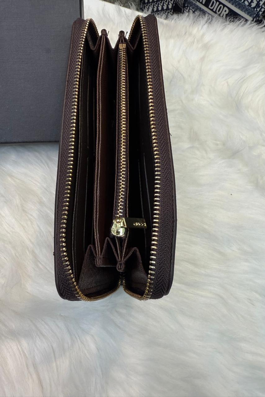 LOUIS VUITTON Ladies wallet