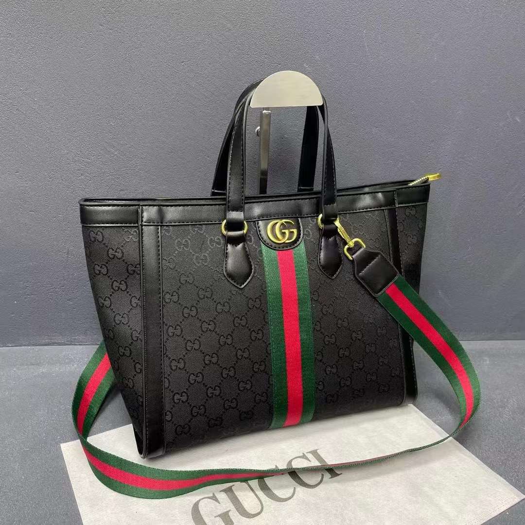 GUCCI Hand BAG